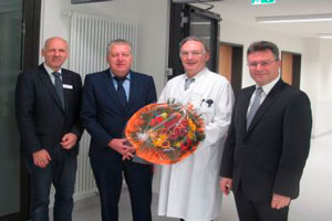 begruessung dr thomas huettenhain