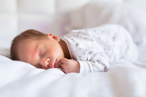 Auf Wunsch werden die Kinder von einer professionellen Fotografin fotografiert 