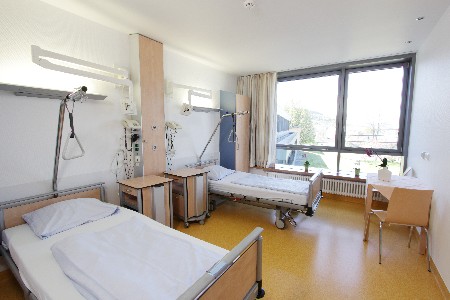 Patientenzimmer im Neubau am Standort Mosbach der Neckar-Odenwald-Kliniken