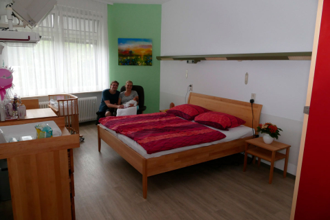Familienzimmer aus Geldern des Fördervereins der Neckar-Odenwald-Kliniken