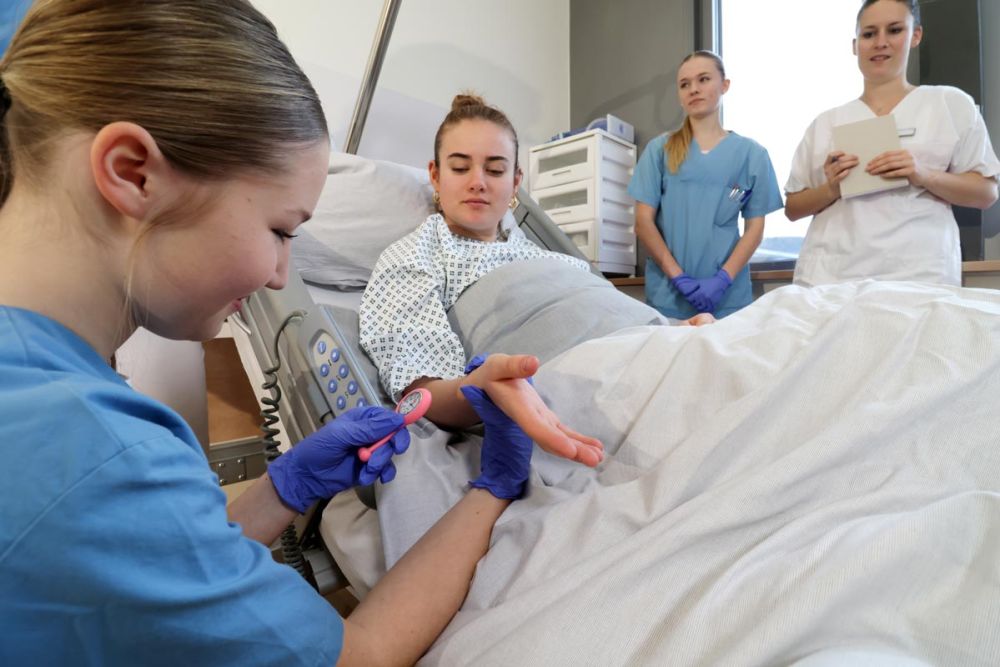Einblick in das Bildungsinstitut für Gesundheits- und Krankenpflege