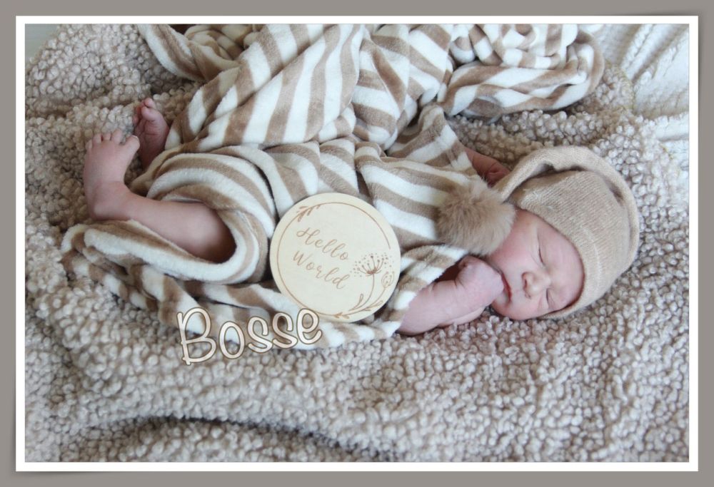 Neugeborenes Baby an den Neckar-Odenwald-Kliniken in Buchen (Odenwald)