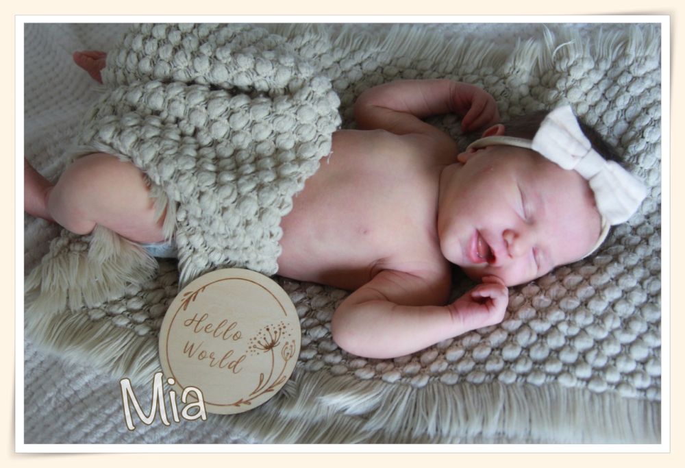 Mia