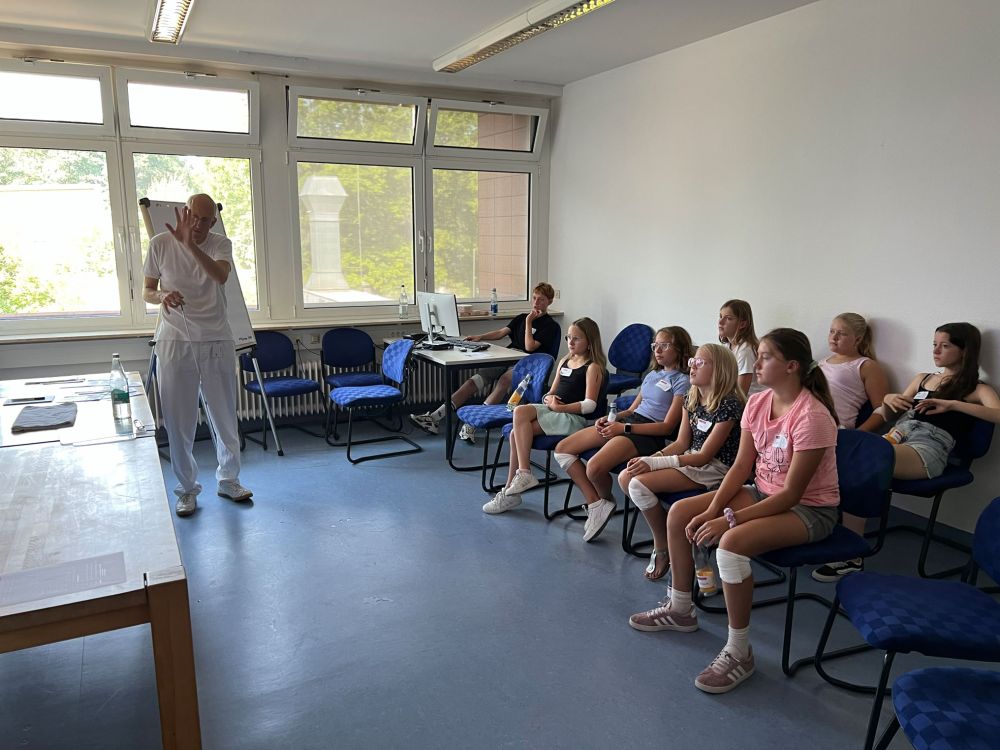 Junge Medizin Buchen 2026